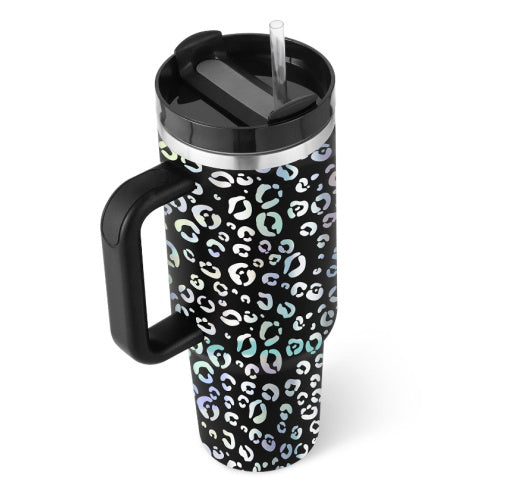 ChillMate insulated tea mug, large capacity with handle & reusable straw. Hydration for your commute.