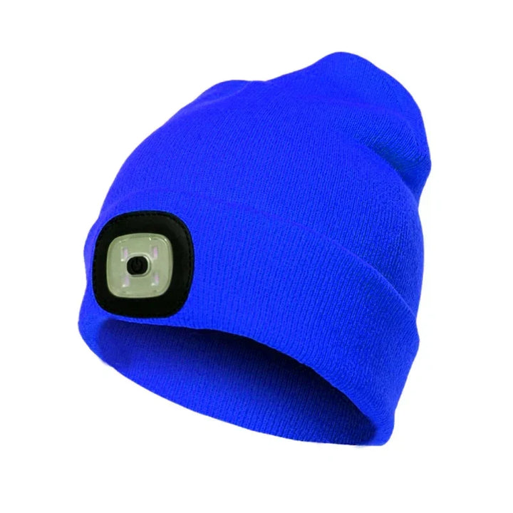 Warm Robin LED beanie, a unisex winter hat with a bright light for outdoor activities & improved visibility.