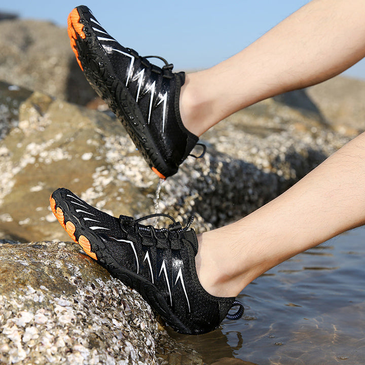 Athletic unisex barefoot shoes, lightweight, wide toe box for natural movement & grip.