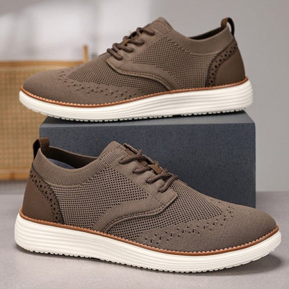 Comfortable blue unisex casual sneakers, perfect for streetwear and daily errands.