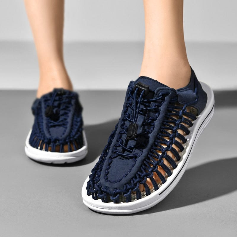 Unisex lightweight comfort sandals for all-day wear, perfect for summer.