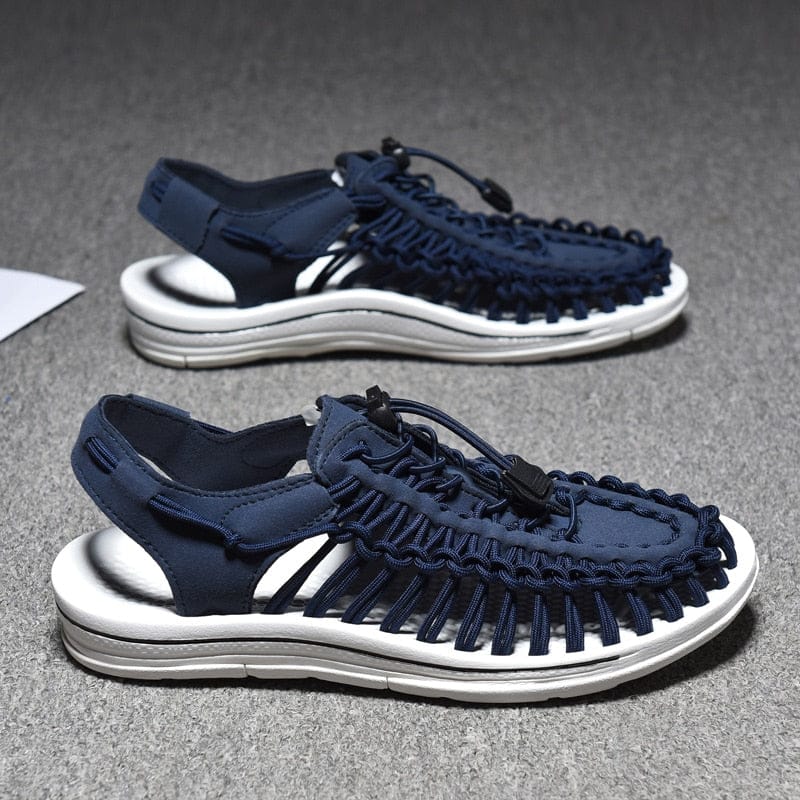 Breathable unisex walking sandals, keeping feet cool in summer.