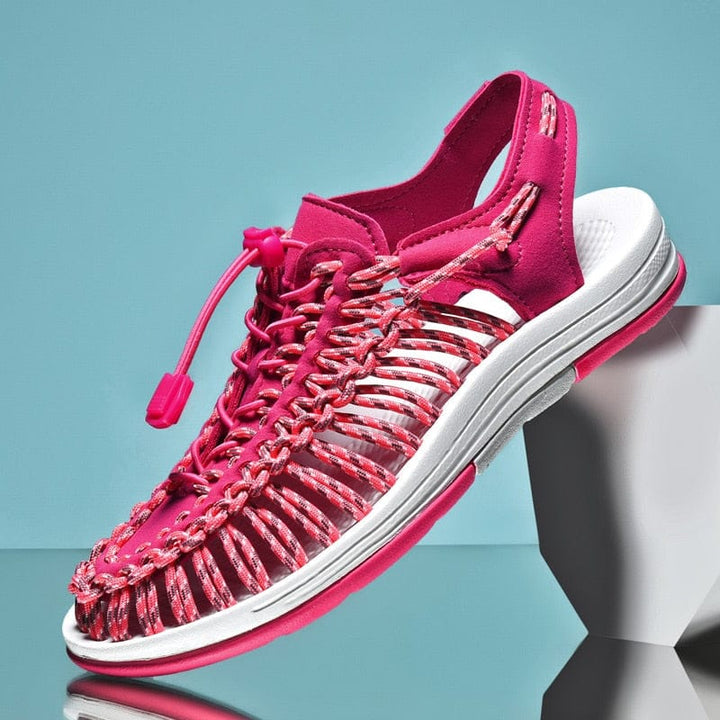 Robust yet lightweight outdoor sandals, unisex design for lasting comfort.