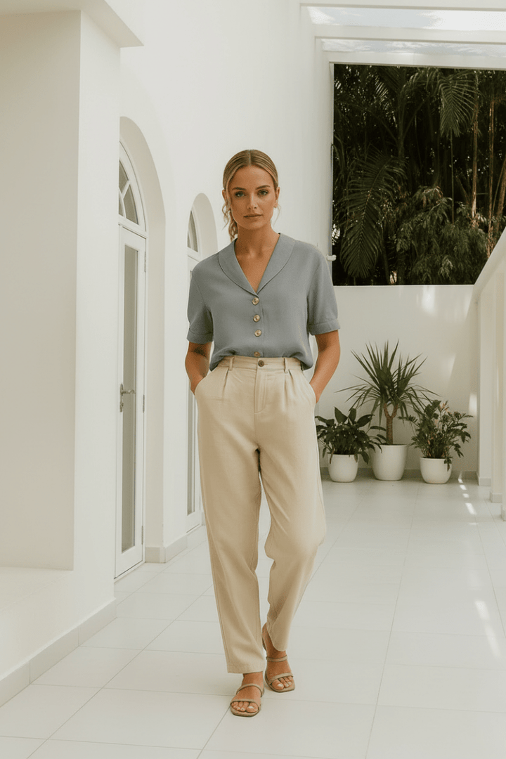 Soft feel unisex t-shirt, lightweight and comfortable for all-day wear. A wardrobe essential casual top.