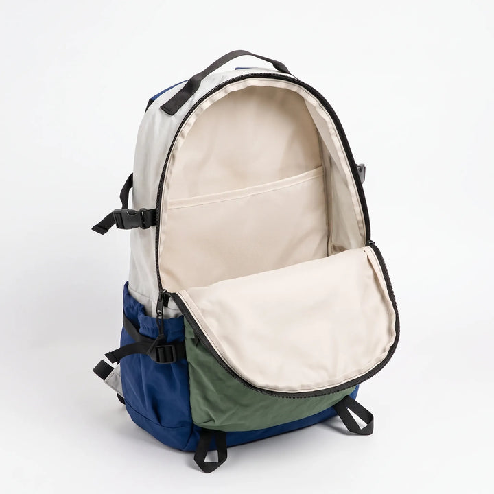 Durable lightweight nylon backpack, perfect for hiking, travel & daily commute. Unisex design daypack.