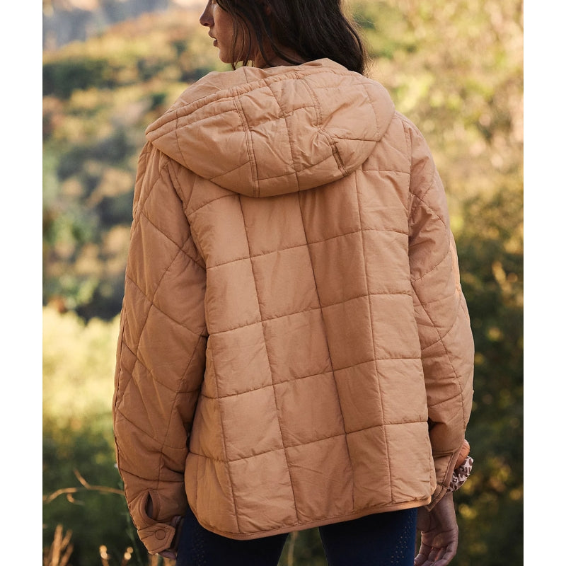 Cozy unisex pullover puffer jacket, perfect lightweight outerwear for everyday casual wear.