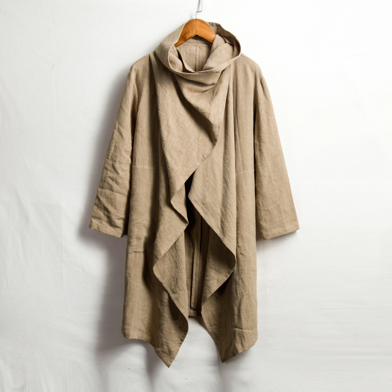Japanese-inspired hooded linen cloak. Boho style, relaxed fit, comfortable layering piece.