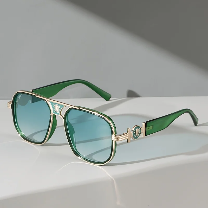 Sophisticated unisex gradient sunglasses featuring luxury gold accents & essential UV protection.