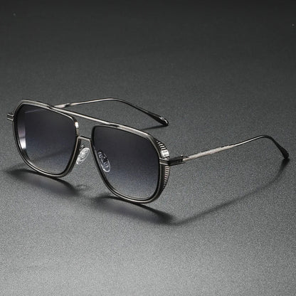High-fashion unisex sunglasses offering UV400. A luxurious statement accessory for any look.