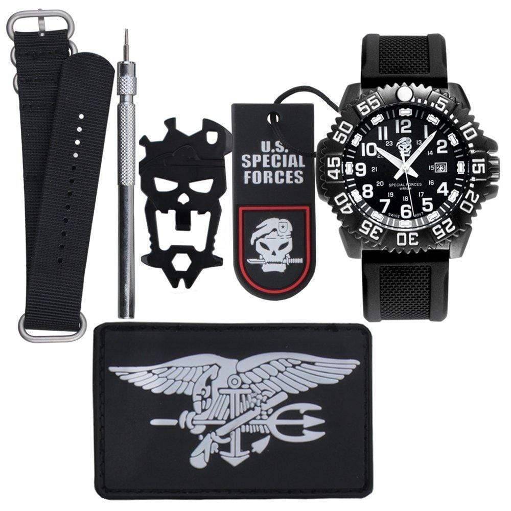 Close-up of unisex waterproof tactical watch, ideal for outdoor adventure and everyday carry