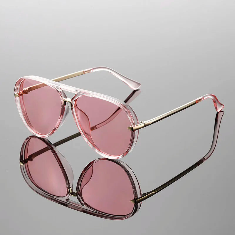 Stylish unisex aviator shades, modern fashion eyewear accessory, provides crucial UV400 sun protection.