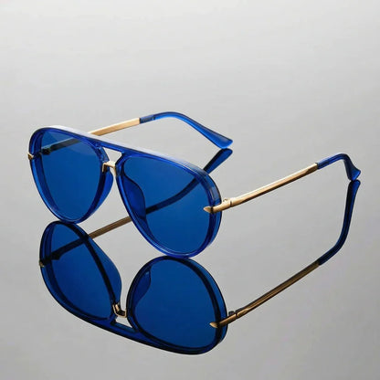 Contemporary unisex aviator sunglasses, a versatile modern accessory with strong UV400 protection.