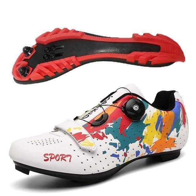 High-performance unisex mountain cycling shoes, flat pedal ready for all-terrain cycling adventures