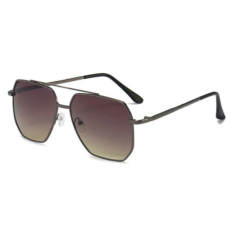 Must-have summer accessory: Unisex Mystic Edge Aviator sunglasses, combining classic style with trendy appeal & UV protection.