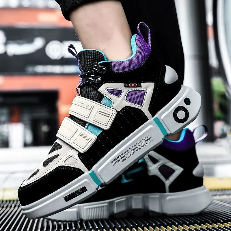 Lightweight Novar performance trainers for unisex comfort, featuring excellent shock absorption & support.