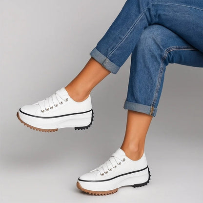 Comfortable unisex sneakers for walking, featuring arch support to promote foot health.
