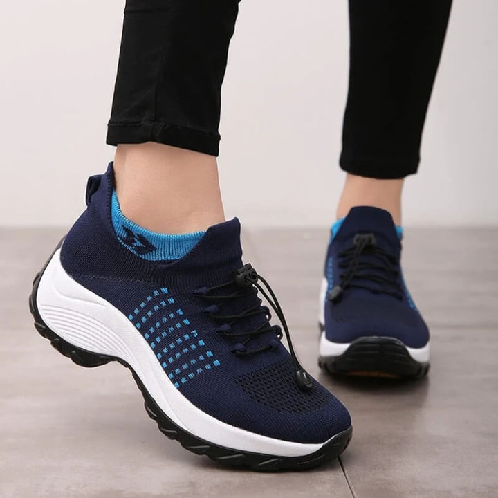 Pain-free mobility with unisex comfort shoes, ideal for an active lifestyle.
