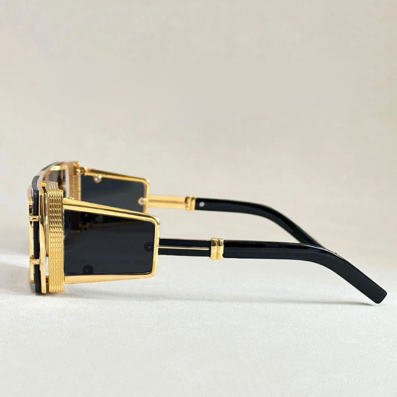 Unisex high-fashion geometric sunglasses. Oversized statement shades for ultimate style & UV protection.