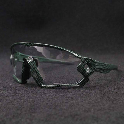 Photochromic sunglasses with UV400 protection, suitable for unisex outdoor sports like hiking