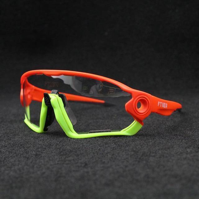 Cycling sunglasses, photochromic and UV400 protected, designed for unisex outdoor athletes