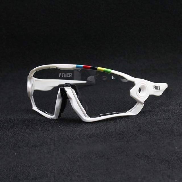 Durable photochromic UV400 sunglasses, unisex and ideal for cycling and outdoor activities