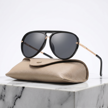 Premium unisex pilot sunglasses, UV400 protection and lightweight for comfortable, all-day wear.