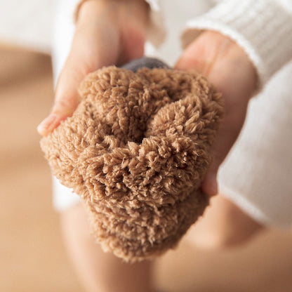 Unisex non-slip house socks, plush and super soft, for ultimate warmth and cozy relaxation.