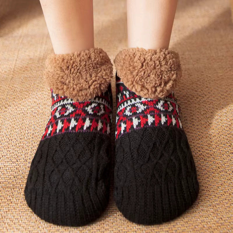 Cozy lounge socks, unisex and warm, with a secure non-slip sole for safe indoor movement.