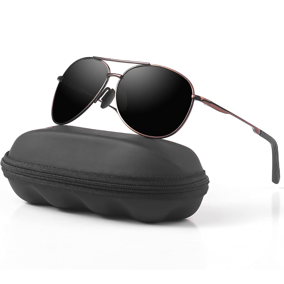 Premium polarized aviator sunglasses for effective glare reduction & full UV protection.