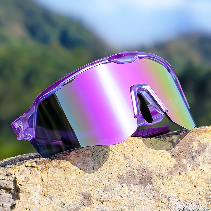 Lightweight unisex sports eyewear, polarized for outdoor activities & activewear, with durable UV protection.