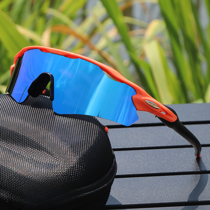 High-performance polarized sunglasses for cyclists & runners, providing essential UV protection & glare control.