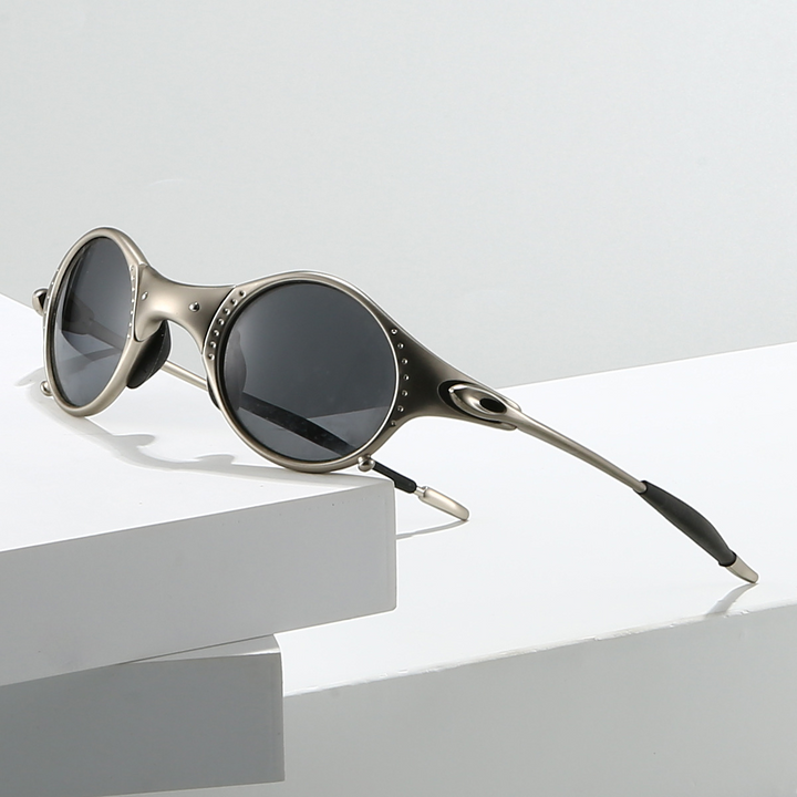 Modern unisex polarized sunglasses, lightweight and durable, great for cycling and all outdoor activewear.