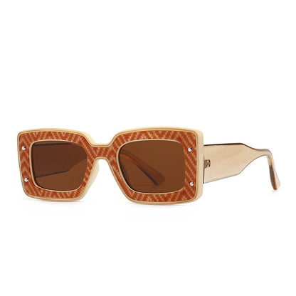 Glare-reducing unisex sunglasses with UV400 protection. Polarized polycarbonate eyewear for superior eye safety.
