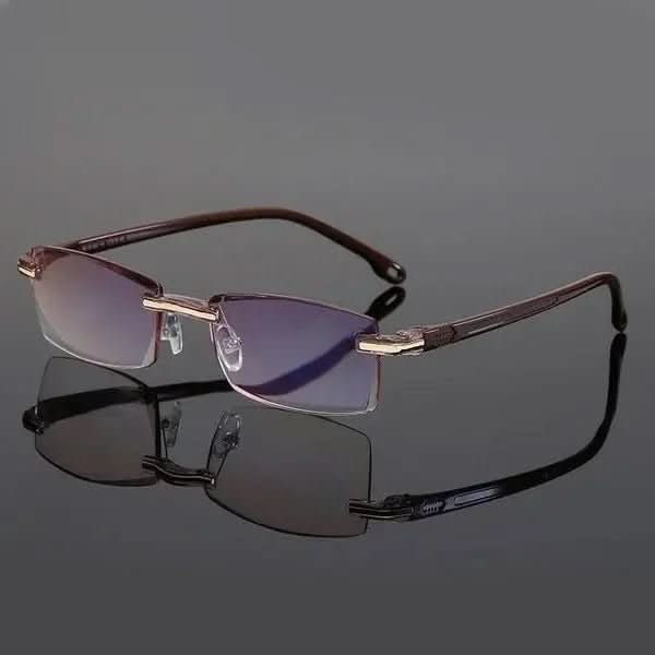 Ultralight unisex progressive reading glasses for all-day comfort & enhanced vision.