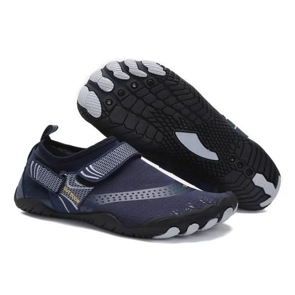 Non-slip sole of unisex quick-dry aqua shoes, providing grip for pool, beach, and outdoor adventures.