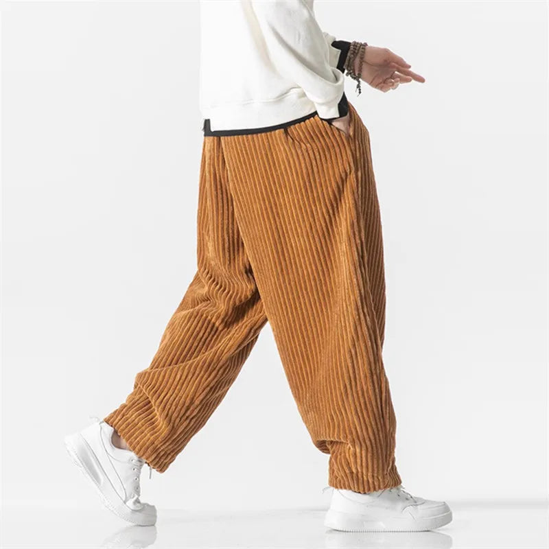 Comfortable relaxed fit pants for men and women, ideal for casual, stylish everyday wear.
