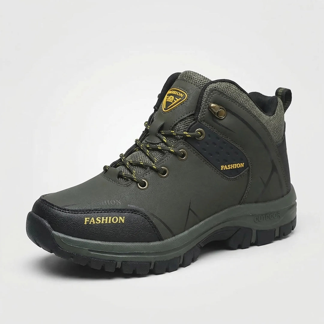 Breathable unisex hiking boots for trail walking. Retro-style ankle boots, water-repellent & durable.