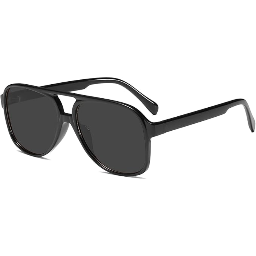 Detailed view of the UV400 protected lenses on these iconic unisex retro aviator sunglasses.