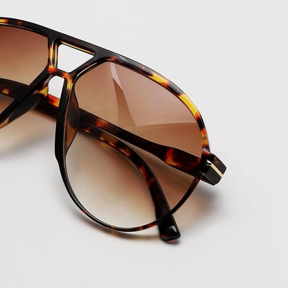 Unisex Retro Oversized Aviator Sunglasses with UV400 protection for stylish eyewear.