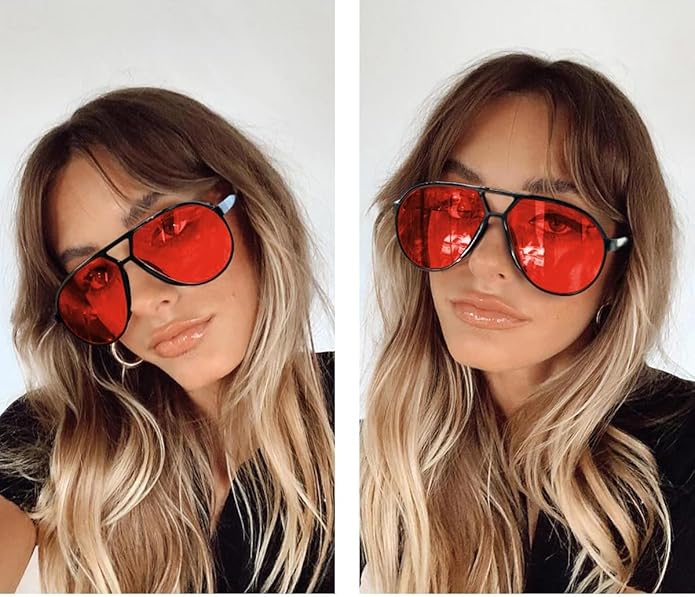 Close-up of square lens retro oversized aviator sunglasses, highlighting unique design details.