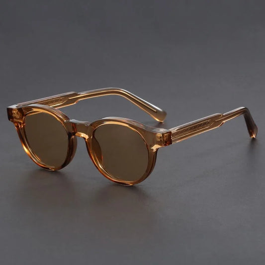 Unisex retro round sunglasses with UV protection. Stylish eyewear for summer fashion.