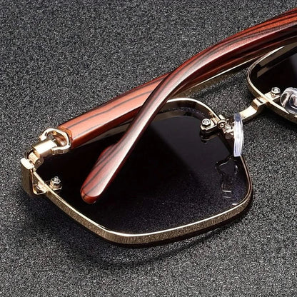Stylish unisex retro square metal sunglasses with gradient lenses, providing essential UV protection and anti-glare.