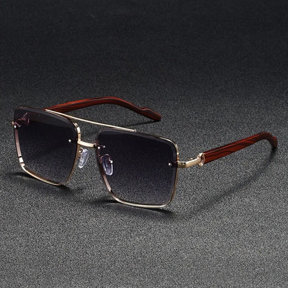 Unisex retro square sunglasses with UV protection. Stylish anti-glare gradient lenses, perfect for summer.