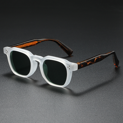 Vintage style unisex square sunglasses with full UV400 protection. Essential retro fashion accessory.