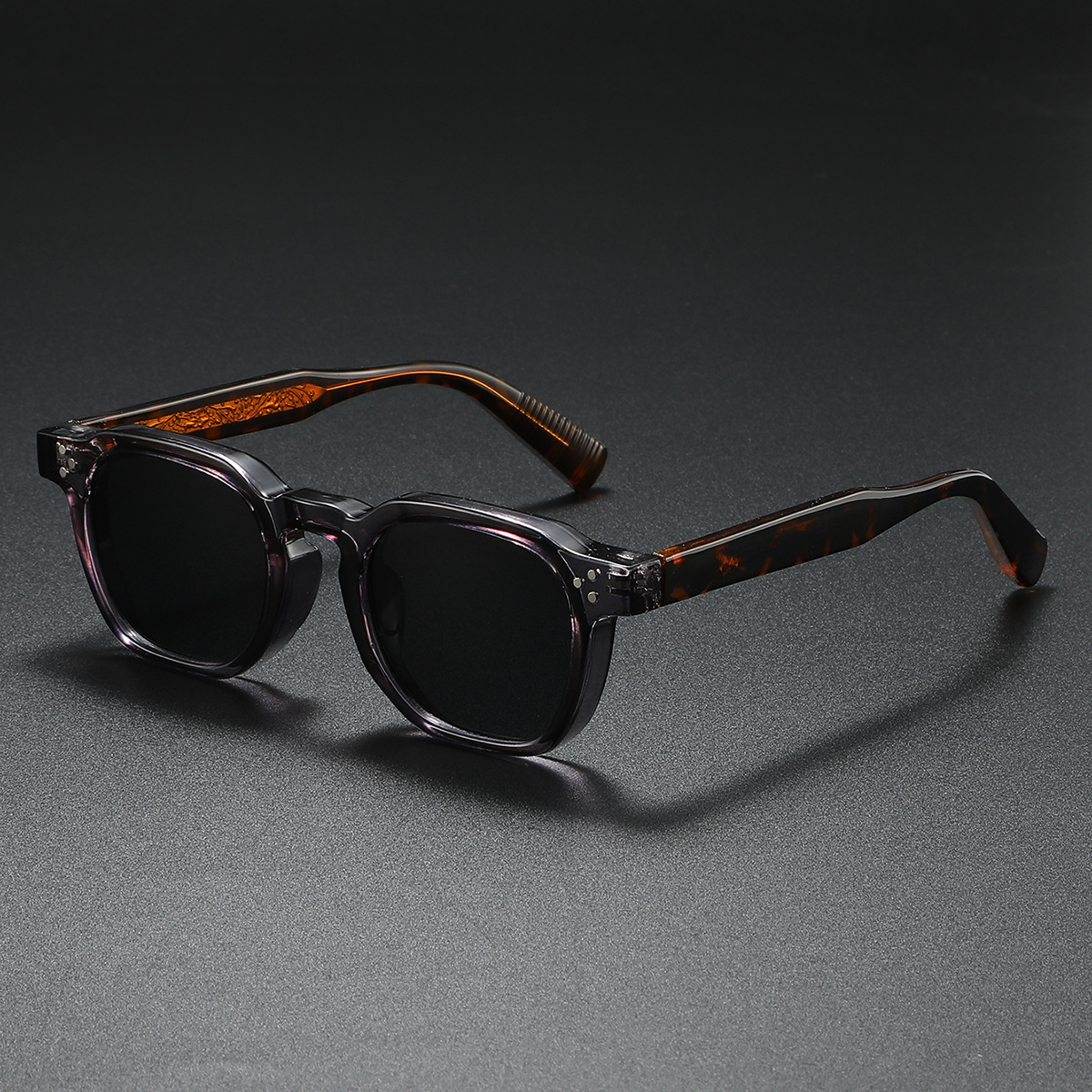 Black acetate retro square sunglasses for unisex, providing essential UV400 eye protection.
