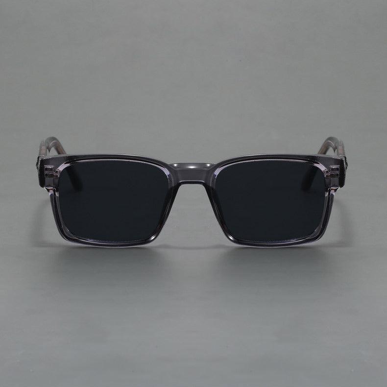 Leopard print retro squared-frame sunglasses, unisex design for stylish eye protection.