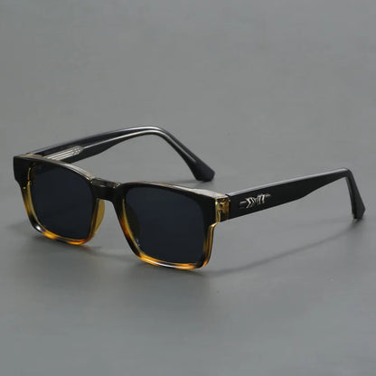 Black unisex retro squared-frame sunglasses offering premium UV eye protection.