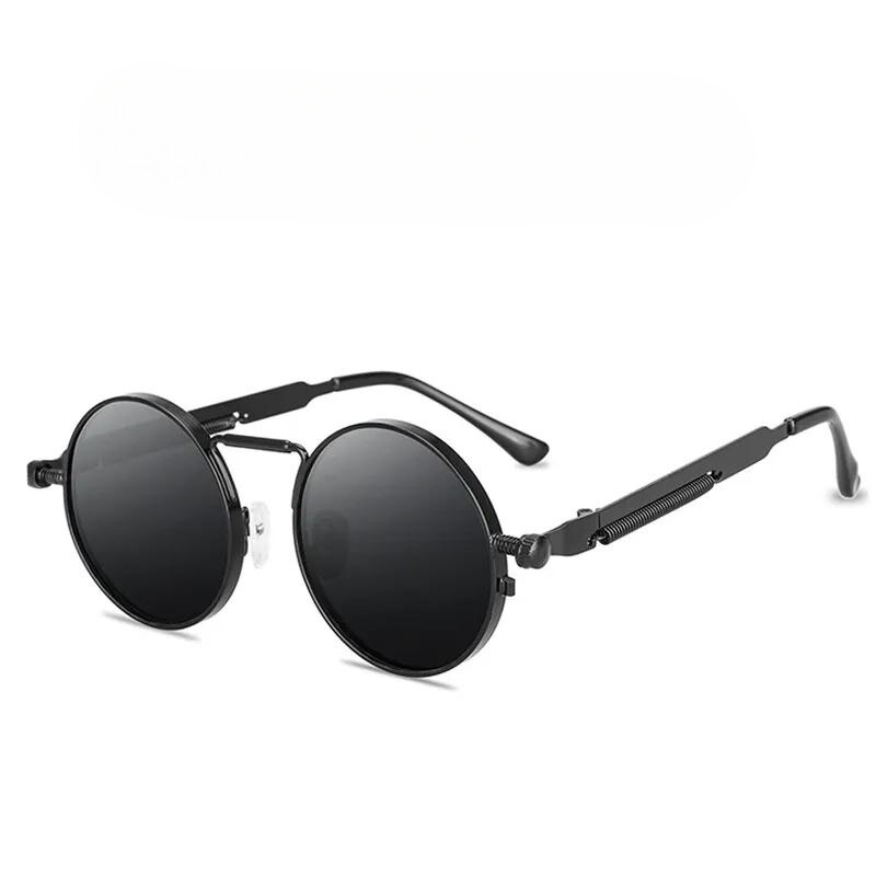 Classic black retro sunglasses for unisex style. Vintero shades providing excellent UV protection.