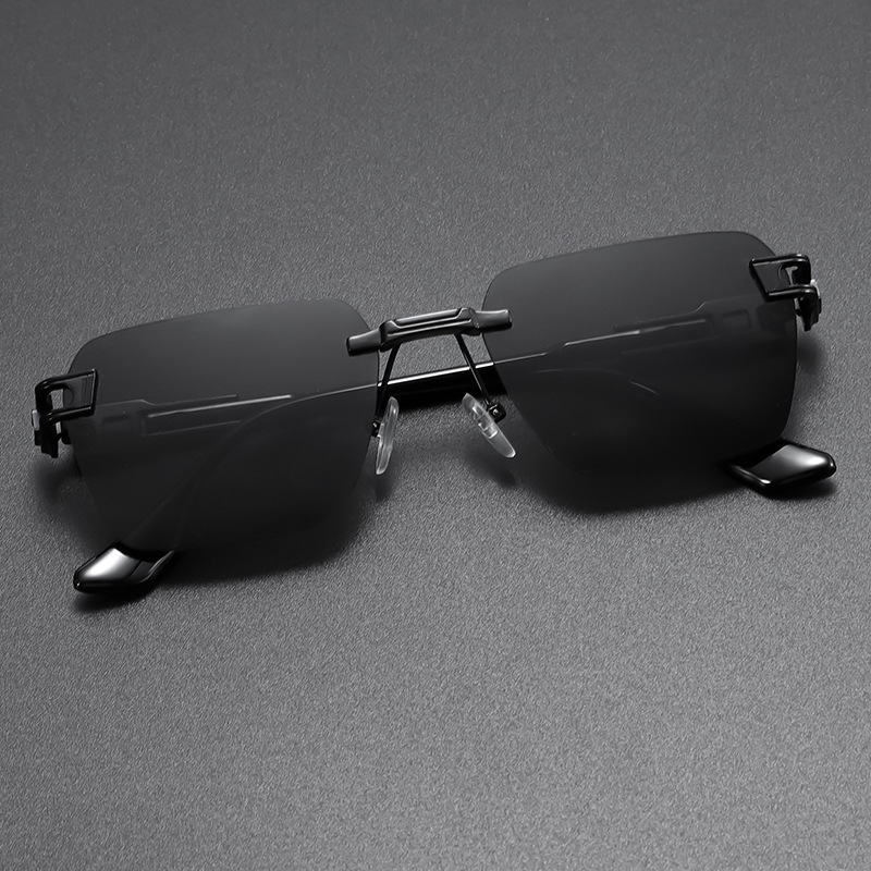 Driving sunglasses: Unisex lightweight rimless design with excellent UV protection & glare reduction for clear vision.