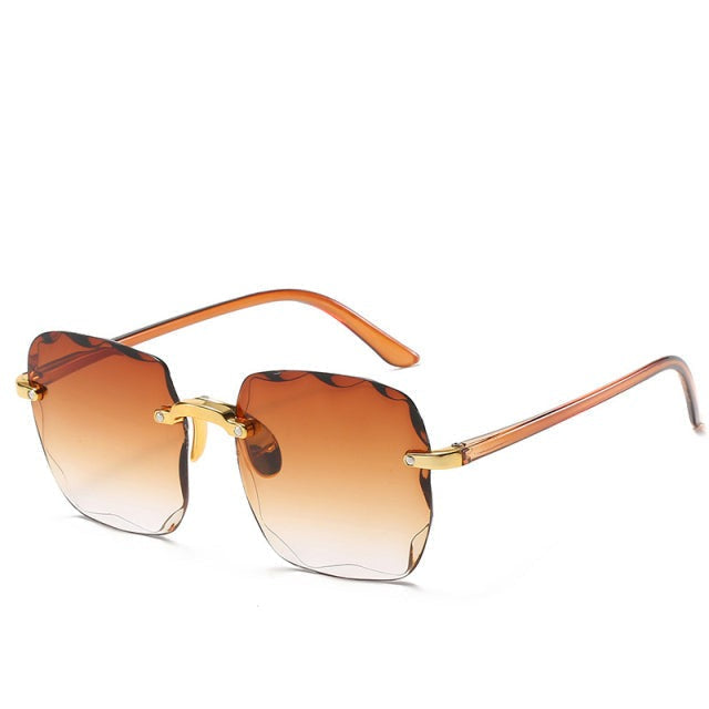 Lightweight rimless vintage sunglasses with UV400 protection, ensuring glare-free eye protection and comfort.